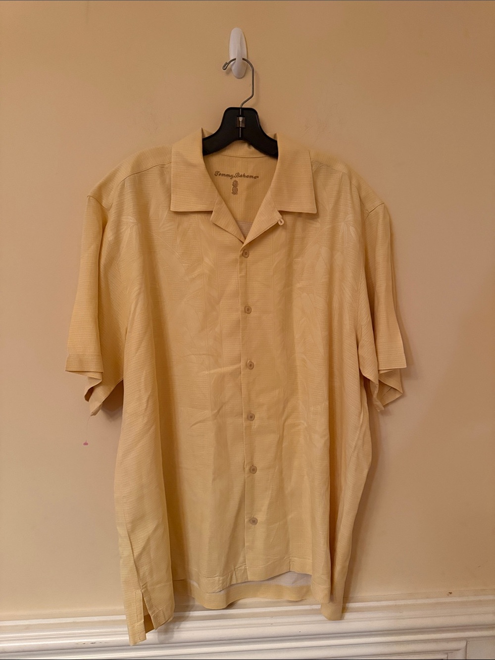 Tommy Bahama‎ Yellow Short-Sleeve Button-Down Camp Shirt Size Large